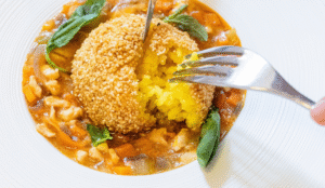 Arancina o arancino? Perché in Sicilia si usano entrambi i nomi